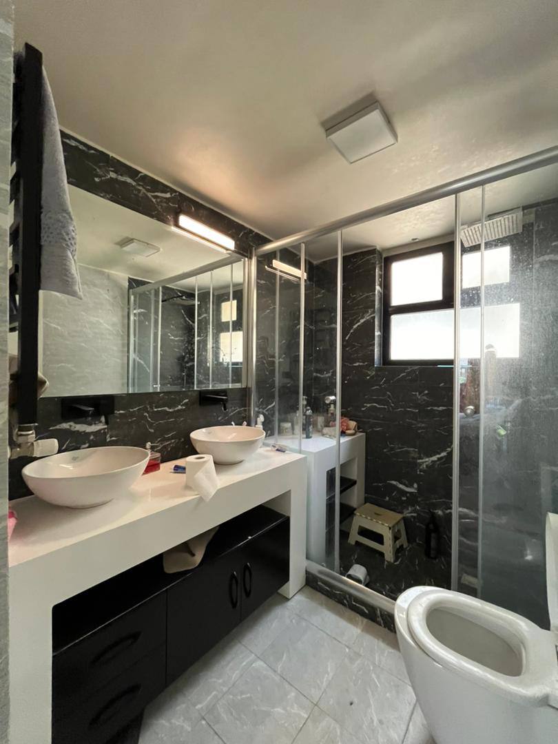 فروش آپارتمان 155 متر نیاوران مرجان