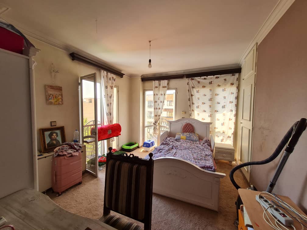 فروش آپارتمان 200 متر پاسداران قدرالسهم دار