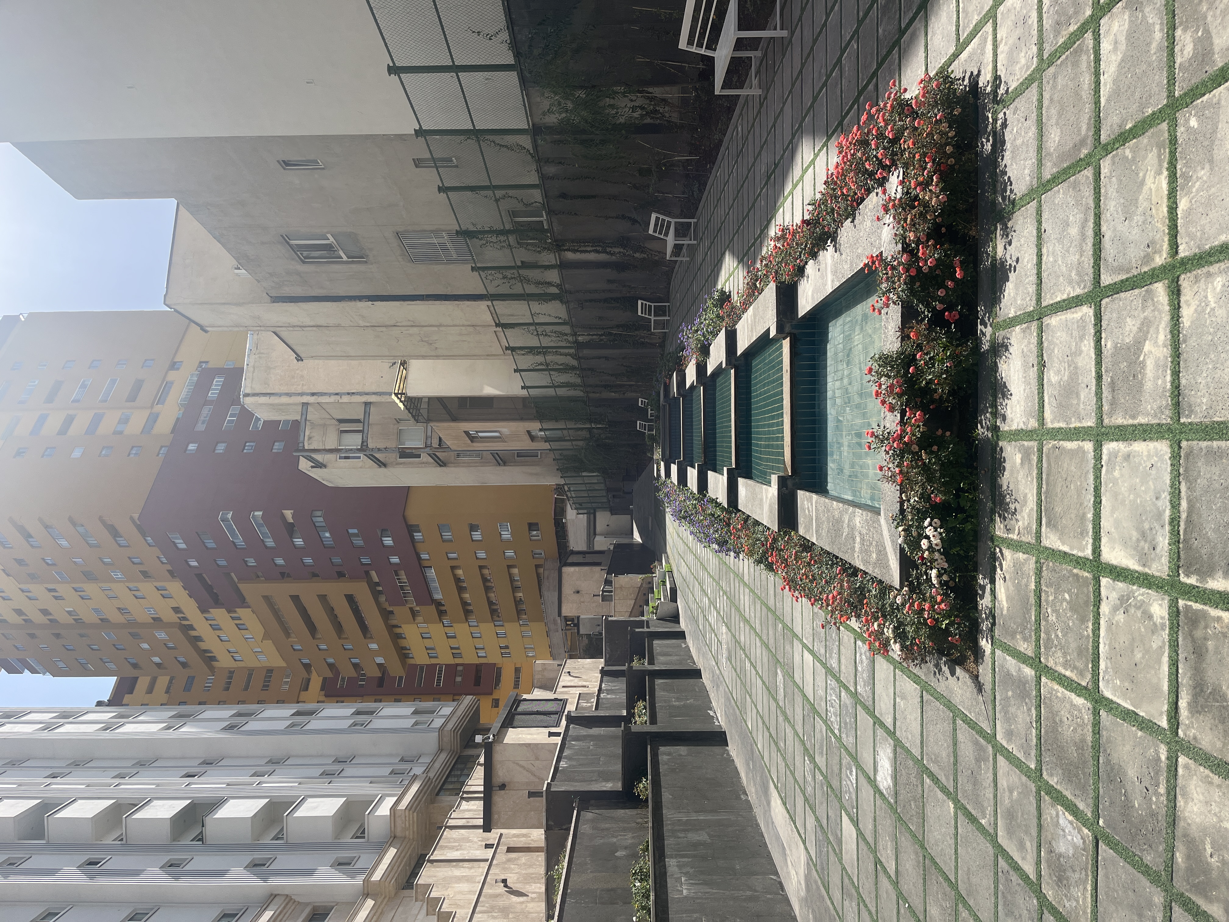 150 متر فول 2 تراس چیدمان 3 پارکینگ