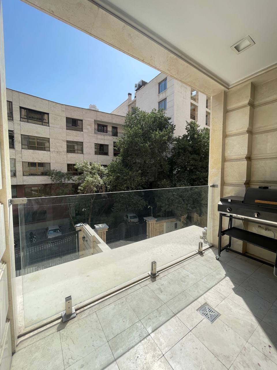 فروش آپارتمان 160متر فرمانیه 3خواب فول مشاعات