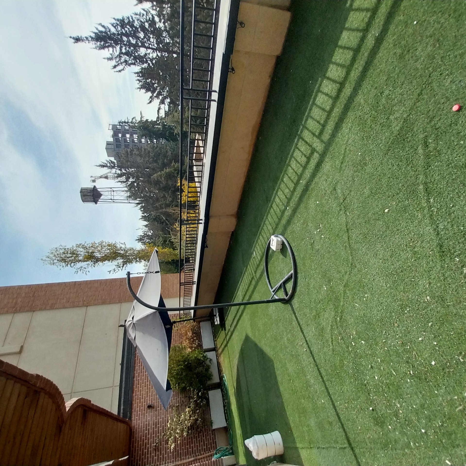 اجاره آپارتمان 240 متر نیــاوران