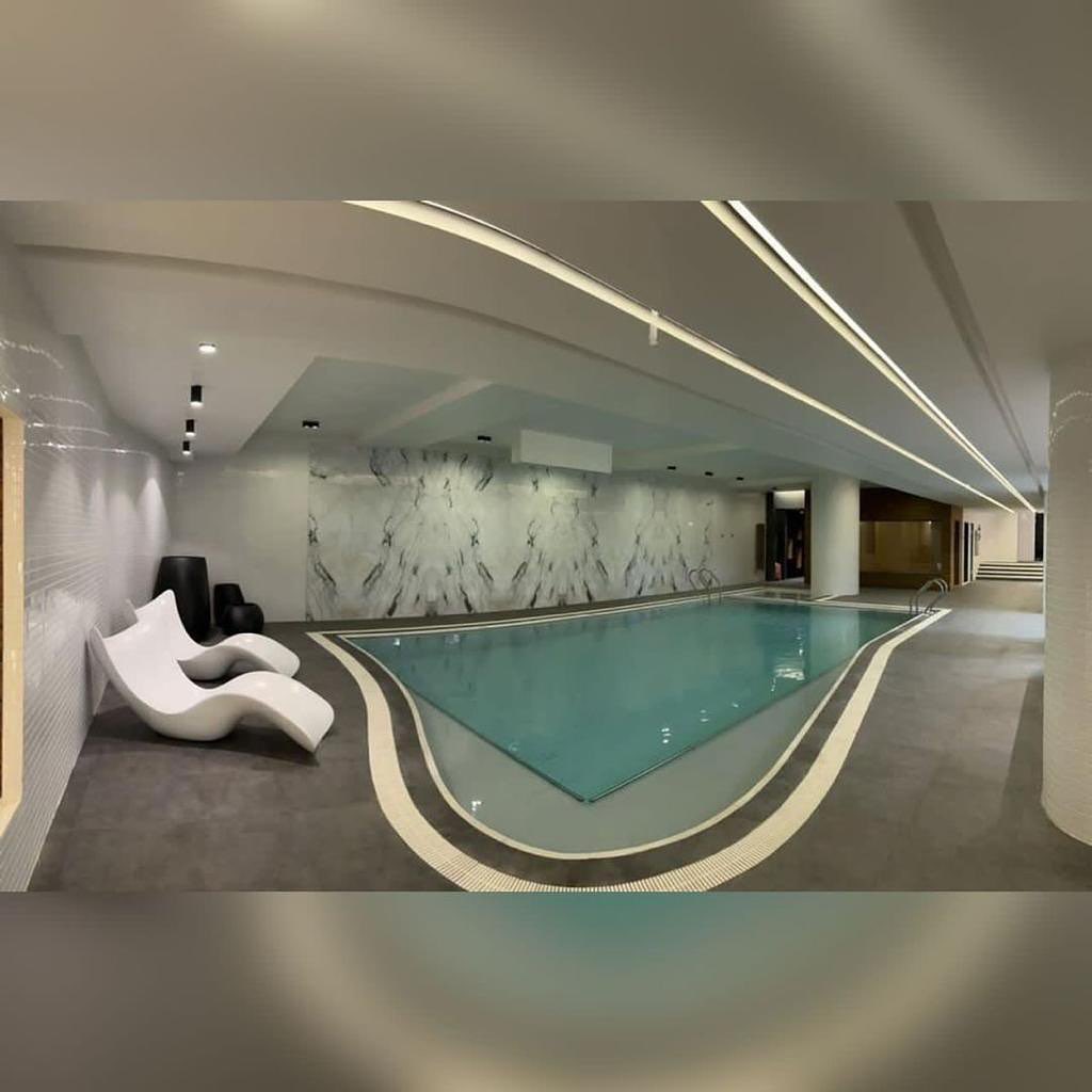 اجاره آپارتمان 215 متر نیاوران مدرن و کلید نخورده