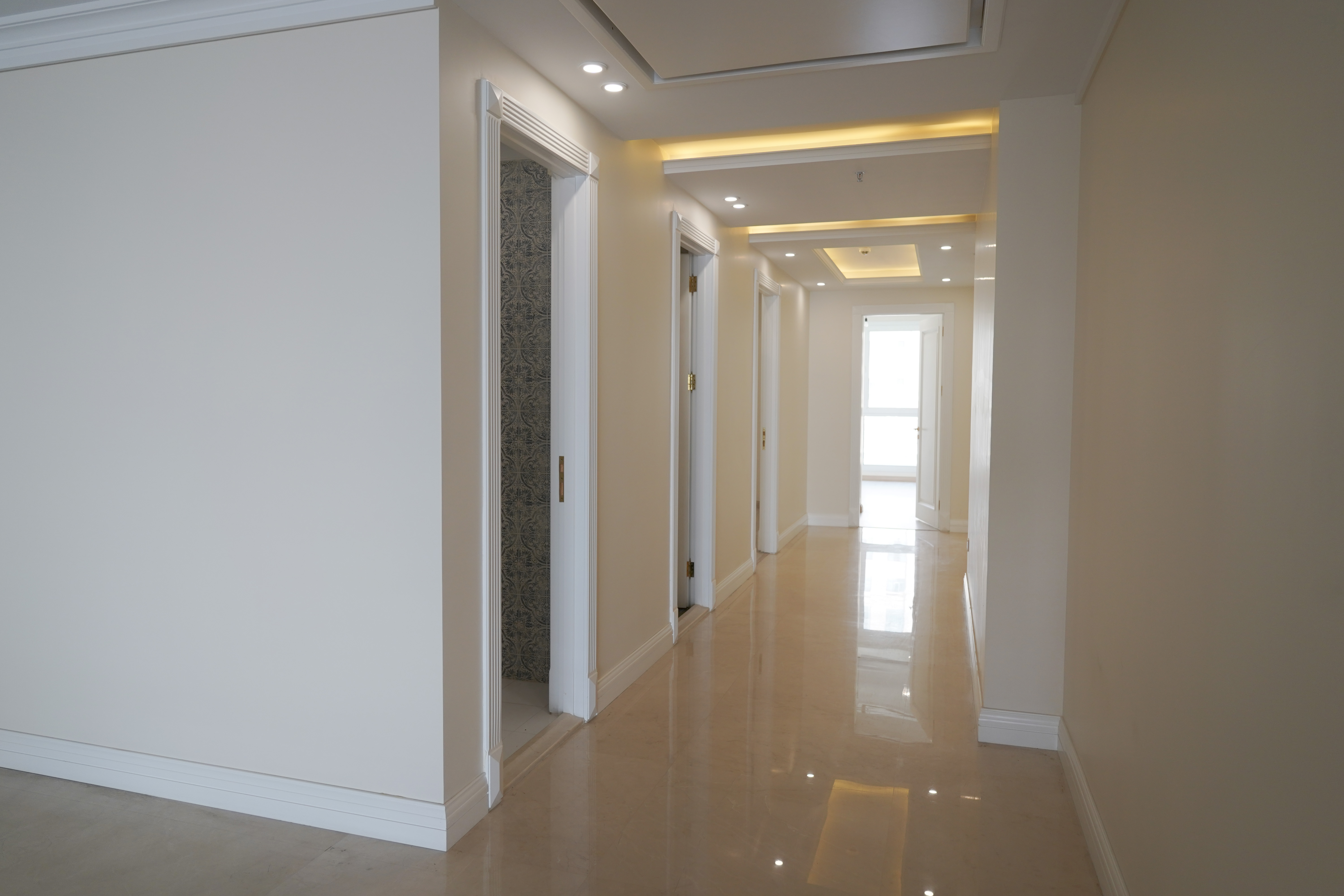 فروش آپارتمان 350 متر صاحبقرانیه فول مشاعات