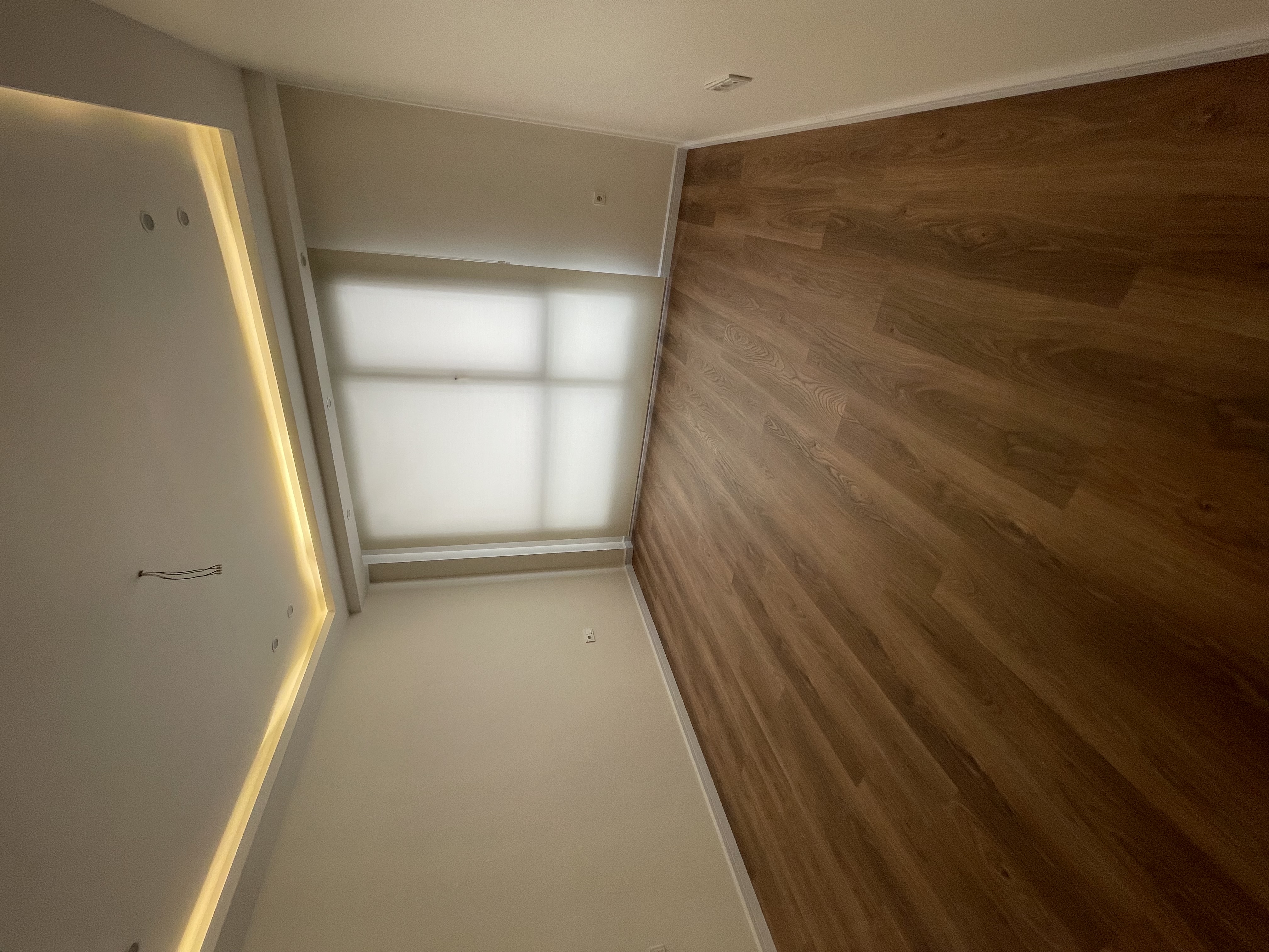 فروش اپارتمان تاپ لوكيشن نياوران٢٦٥متر٣خواب مستر