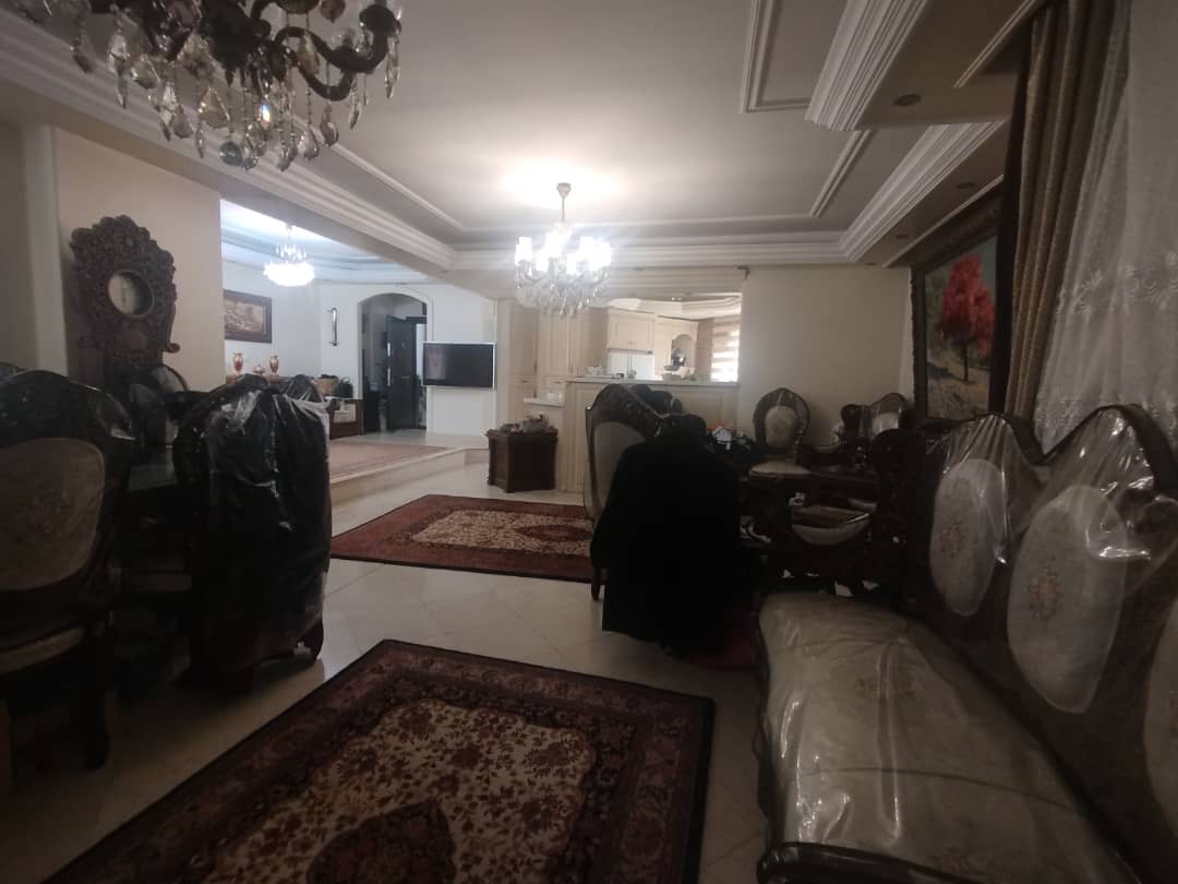 120متر/2خواب/شمال کاخ نیاوران
