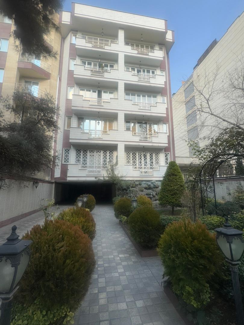 فروش آپارتمان 172 متر تاپ لوکیشن دروس