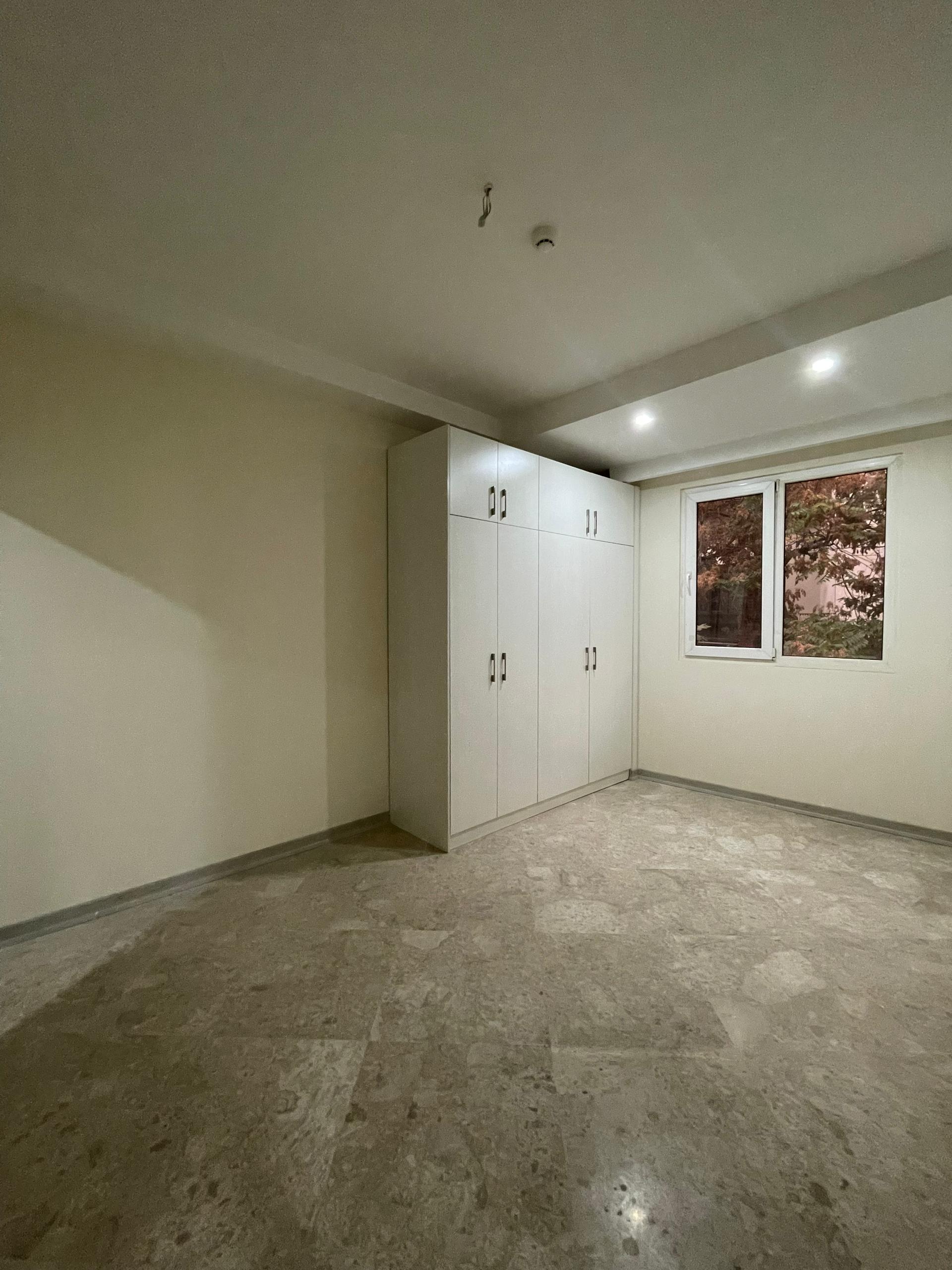 فروش آپارتمان 110 متر فرمانیه 2 خواب کلیدنخورده