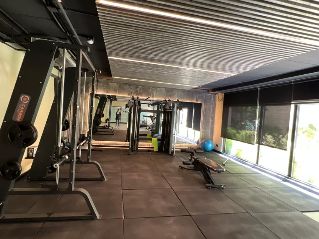 فروش آپارتمان 200متر اندرزگو مشاعات هتلینگ