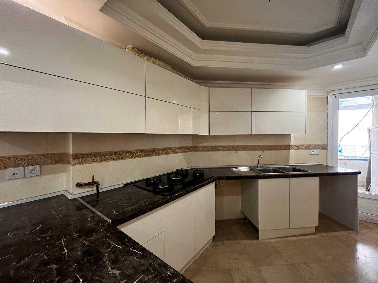 فروش آپارتمان 105متر کامرانیه 2خواب