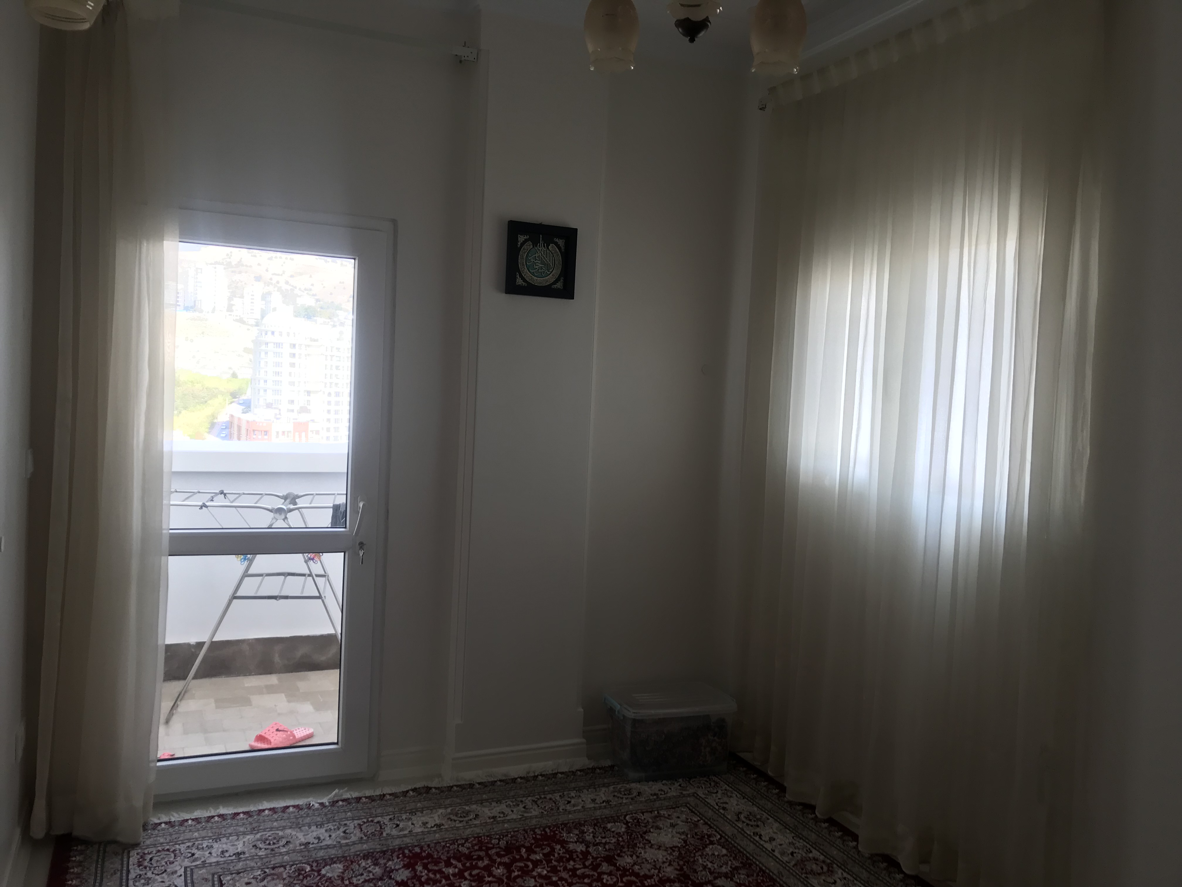 فروش آپارتمان 150 متر سوهانک برج فول مشاعات 2 پارکینگ سندی