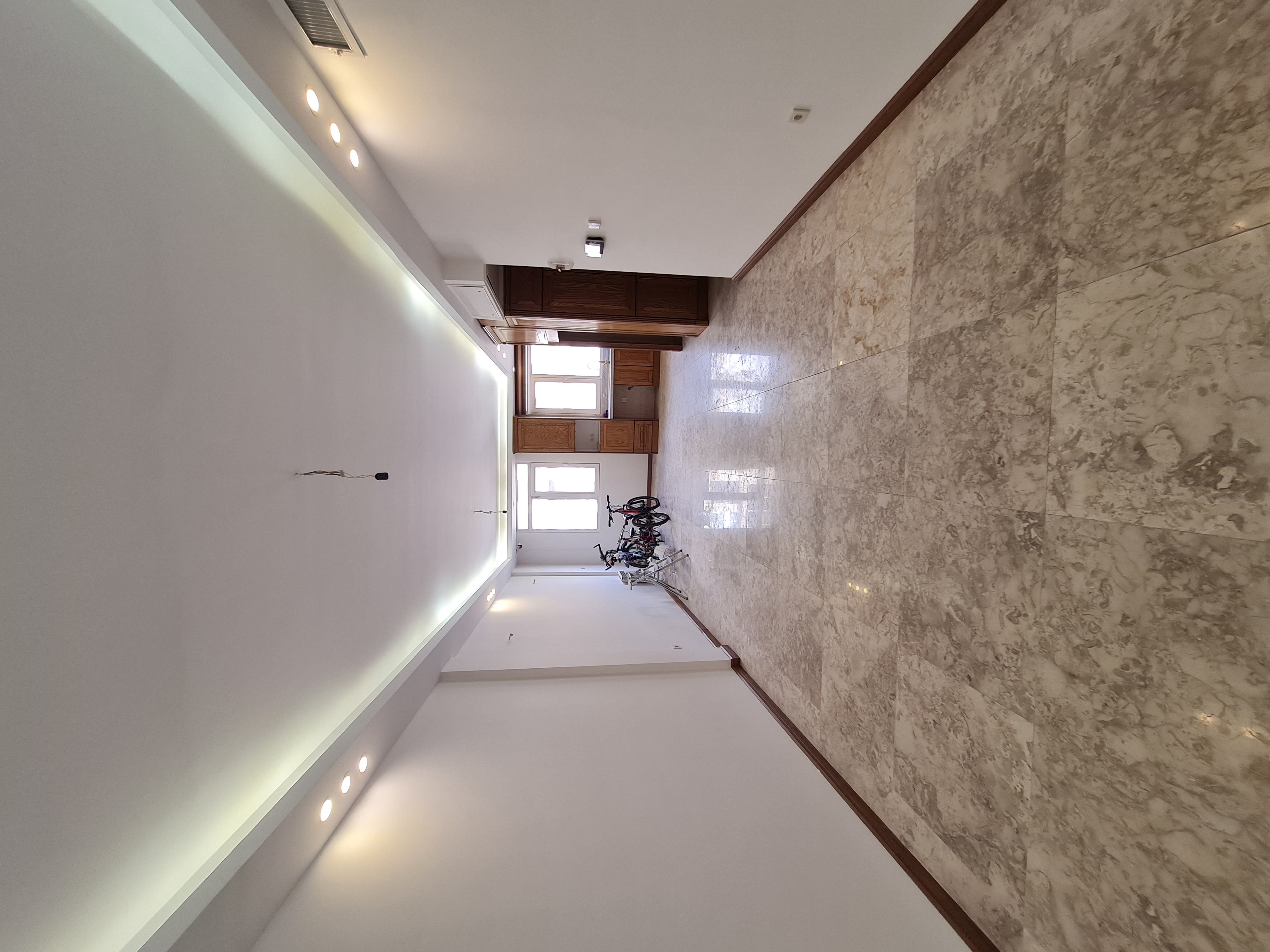 فروش آپارتمان 100 متر تاپ لوکیشن فرمانیه غربی