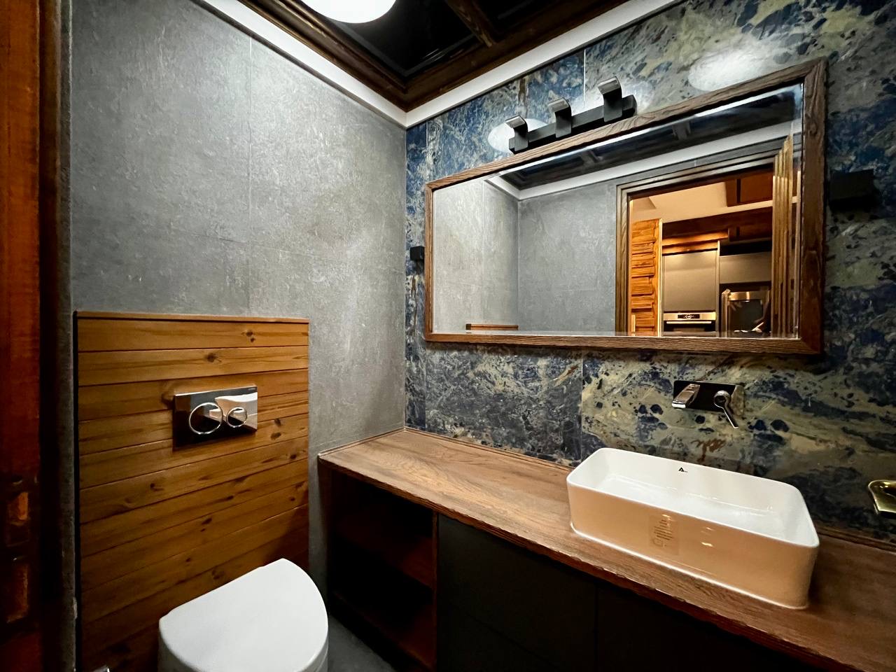 فروش آپارتمان 108متر نیاوران 2خواب