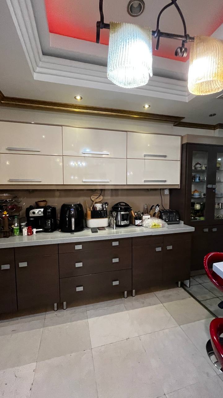 فروش آپارتمان 280متر نیاوران