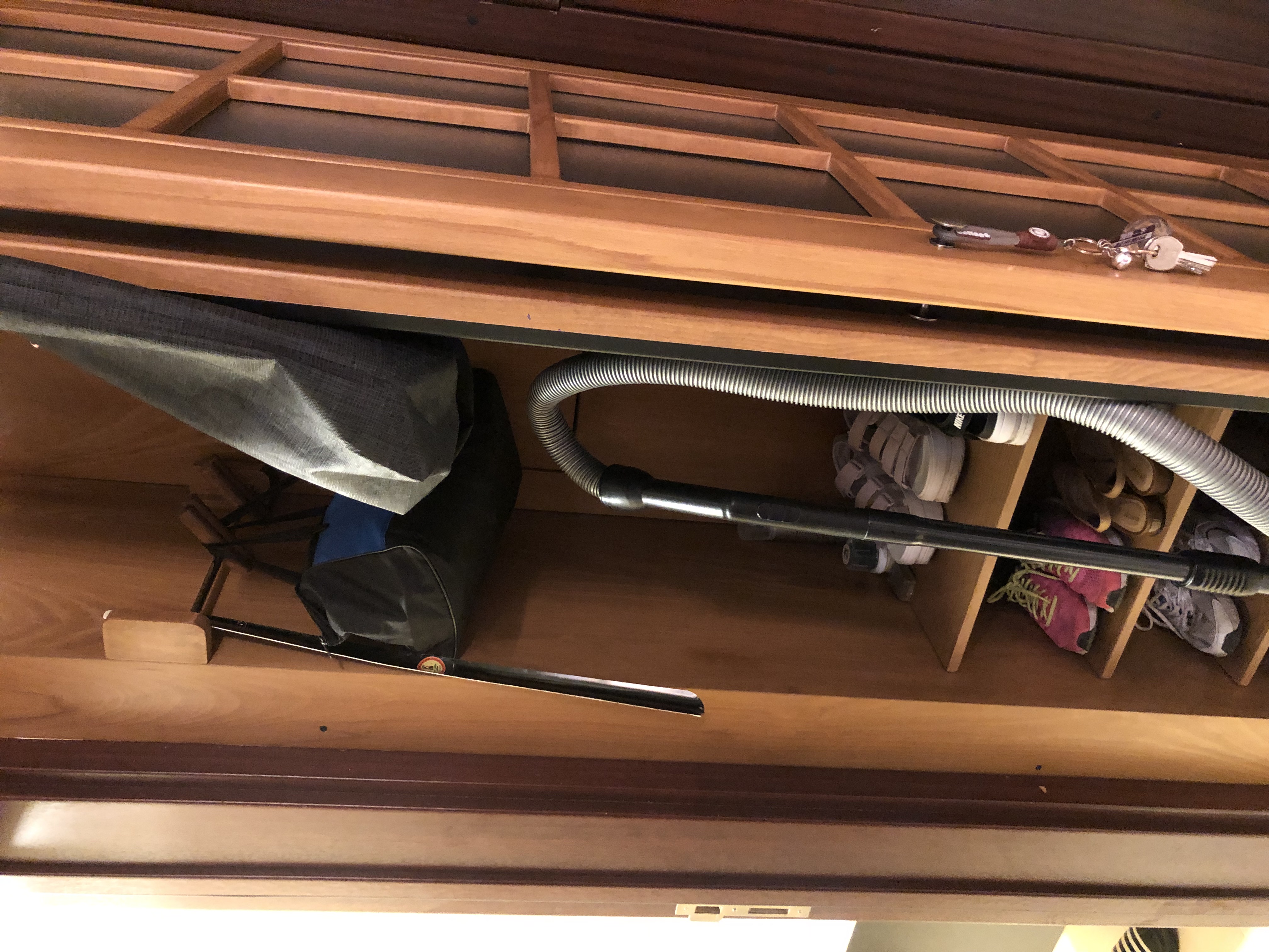 فروش آپارتمان 130متری بالکن چیدمان