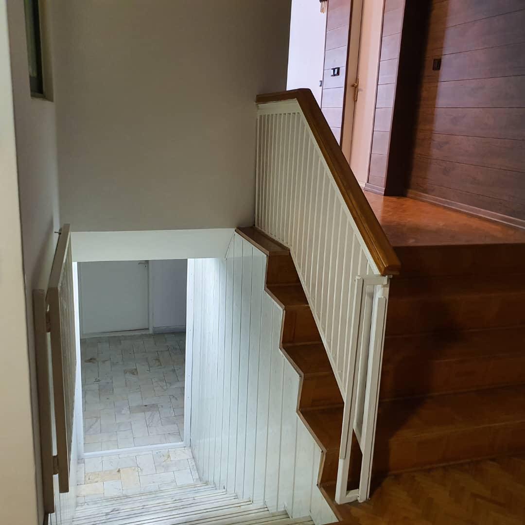 700 متر نیاوران باسازی شده