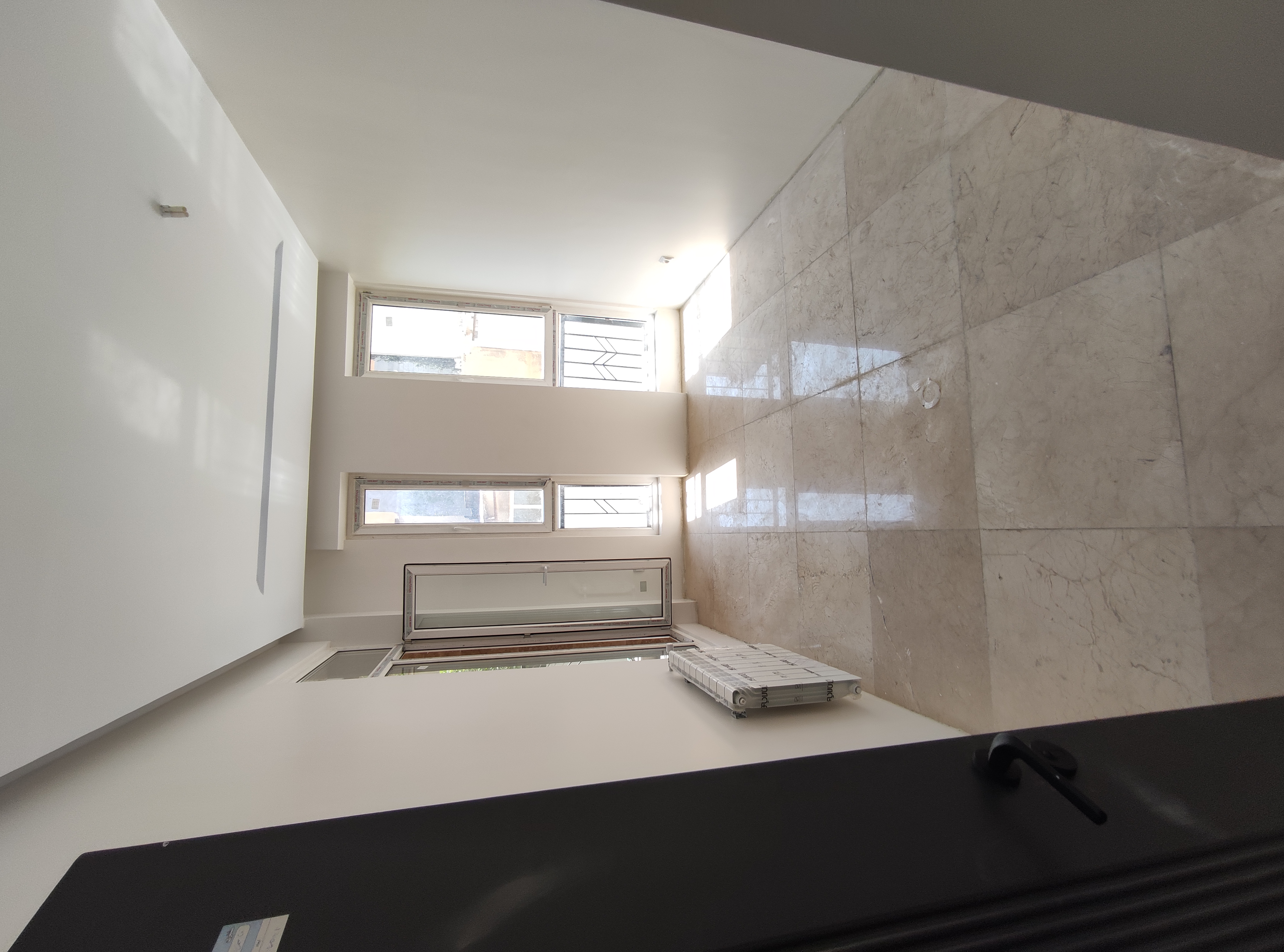 فروش آپارتمان 140 متر قلهک کلید نخورده