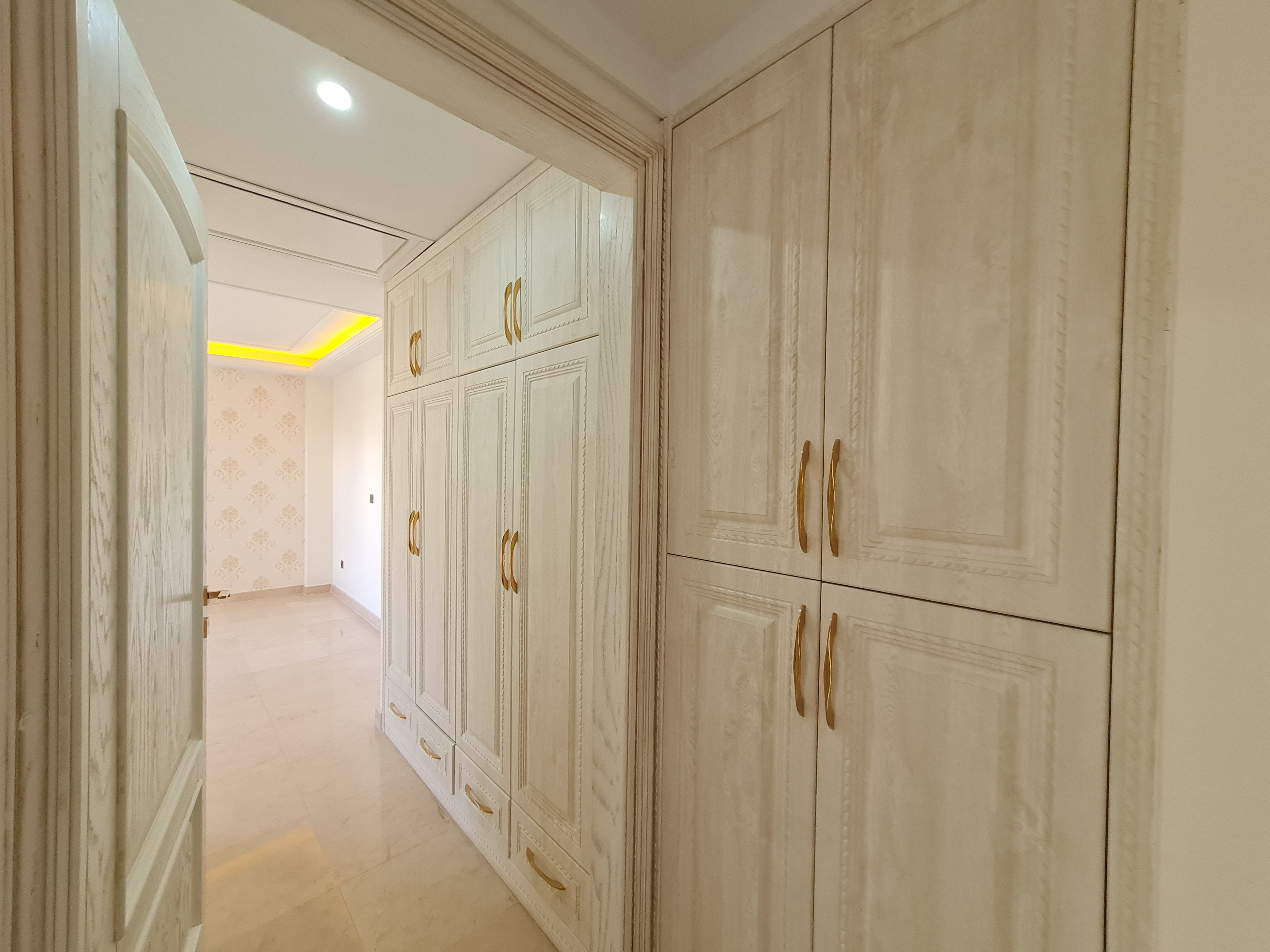 فروش آپارتمان 150 متر دیباجی جنوبی