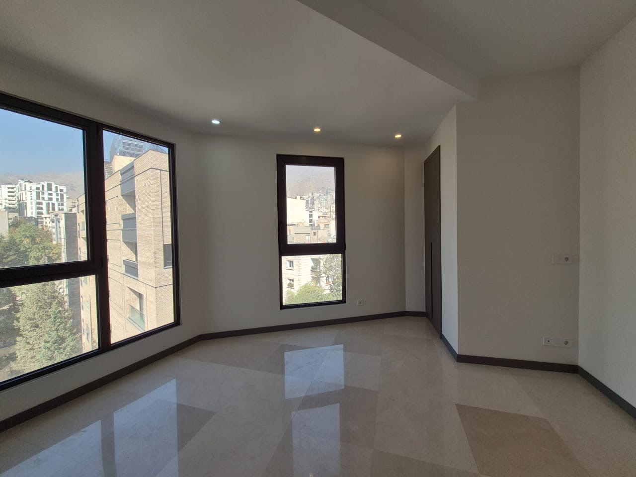 اجاره آپارتمان 130 متر نیاوران تکواحدی