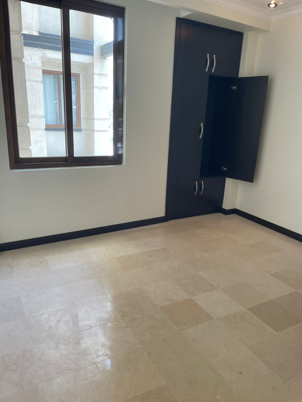 فروش آپارتمان 140متر دربند