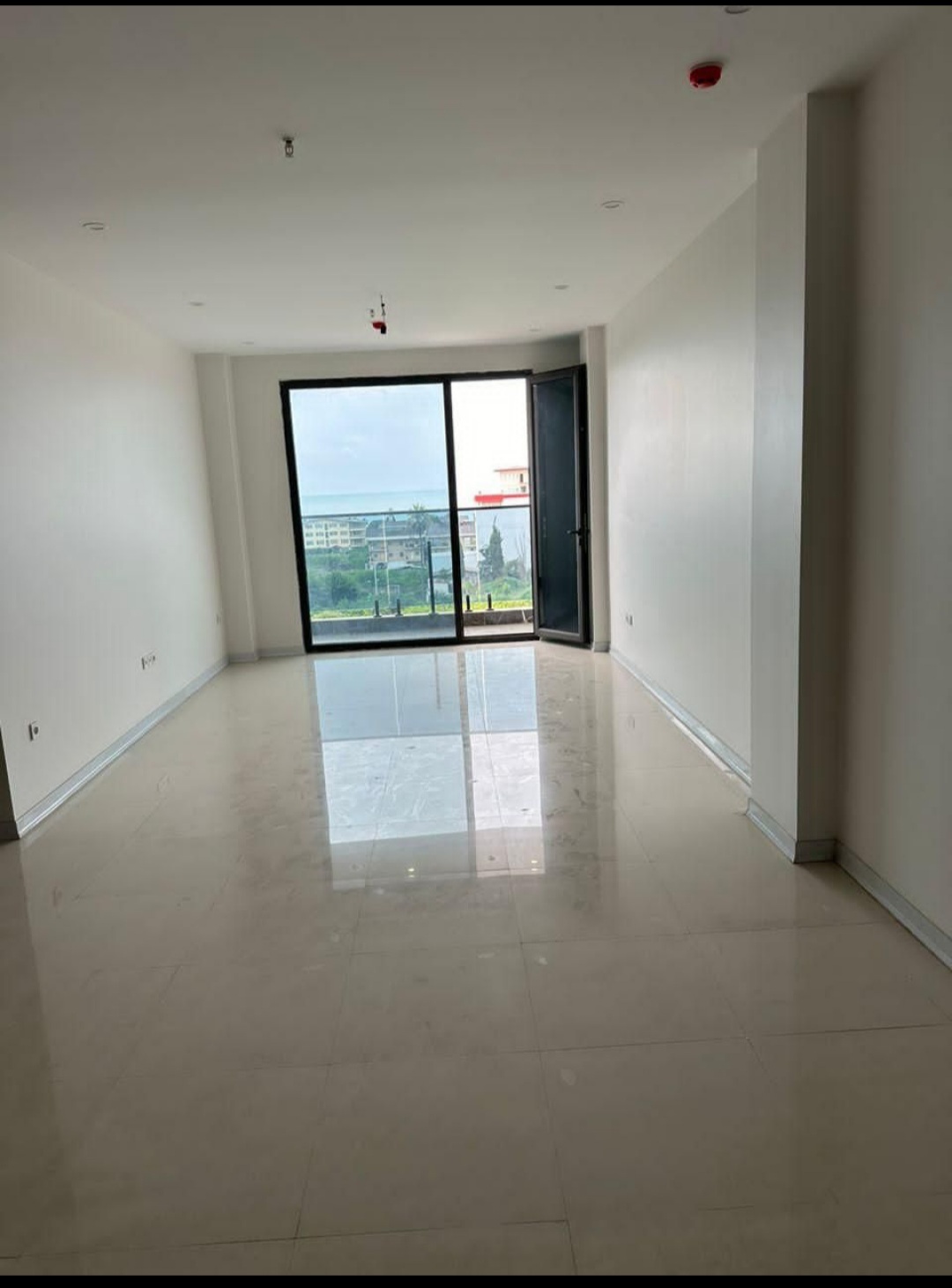 فروش آپارتمان 214متر اقدسیه لوکیشن امنیت برند