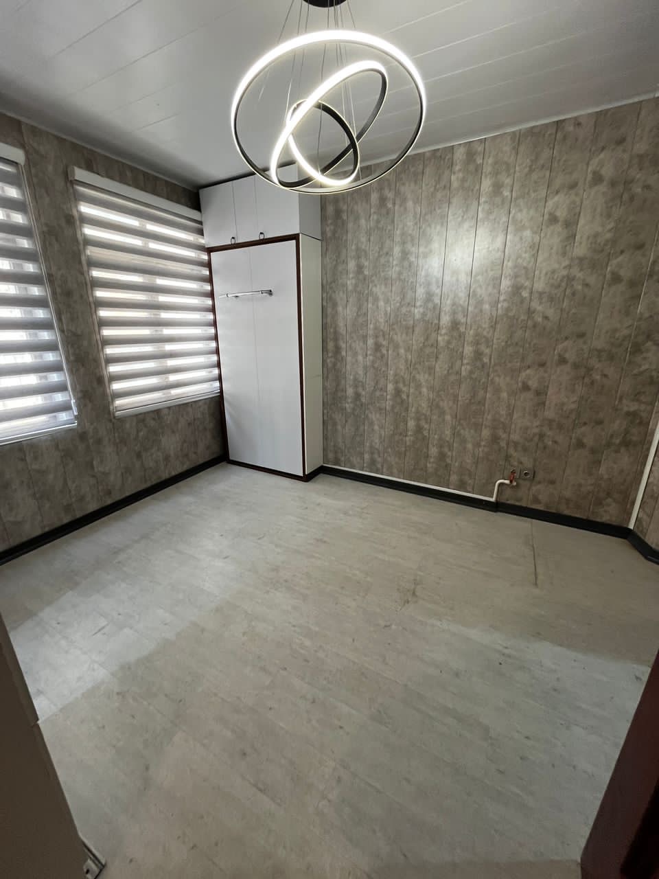 فروش اداری 26 متر فرمانیه اندرزگو مناسب مشاغل