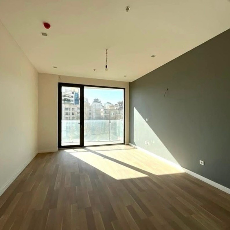 برج باغ 200 متری در فرمانیه فول مشاعات هتلینگ