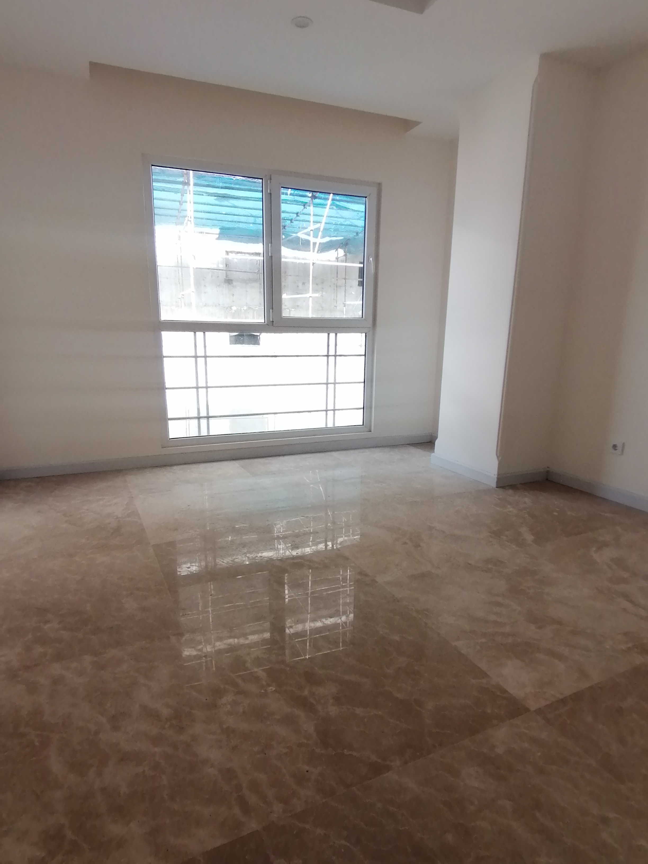 فروش آپارتمان 100 متر 2 خواب کاشانک غرق نور