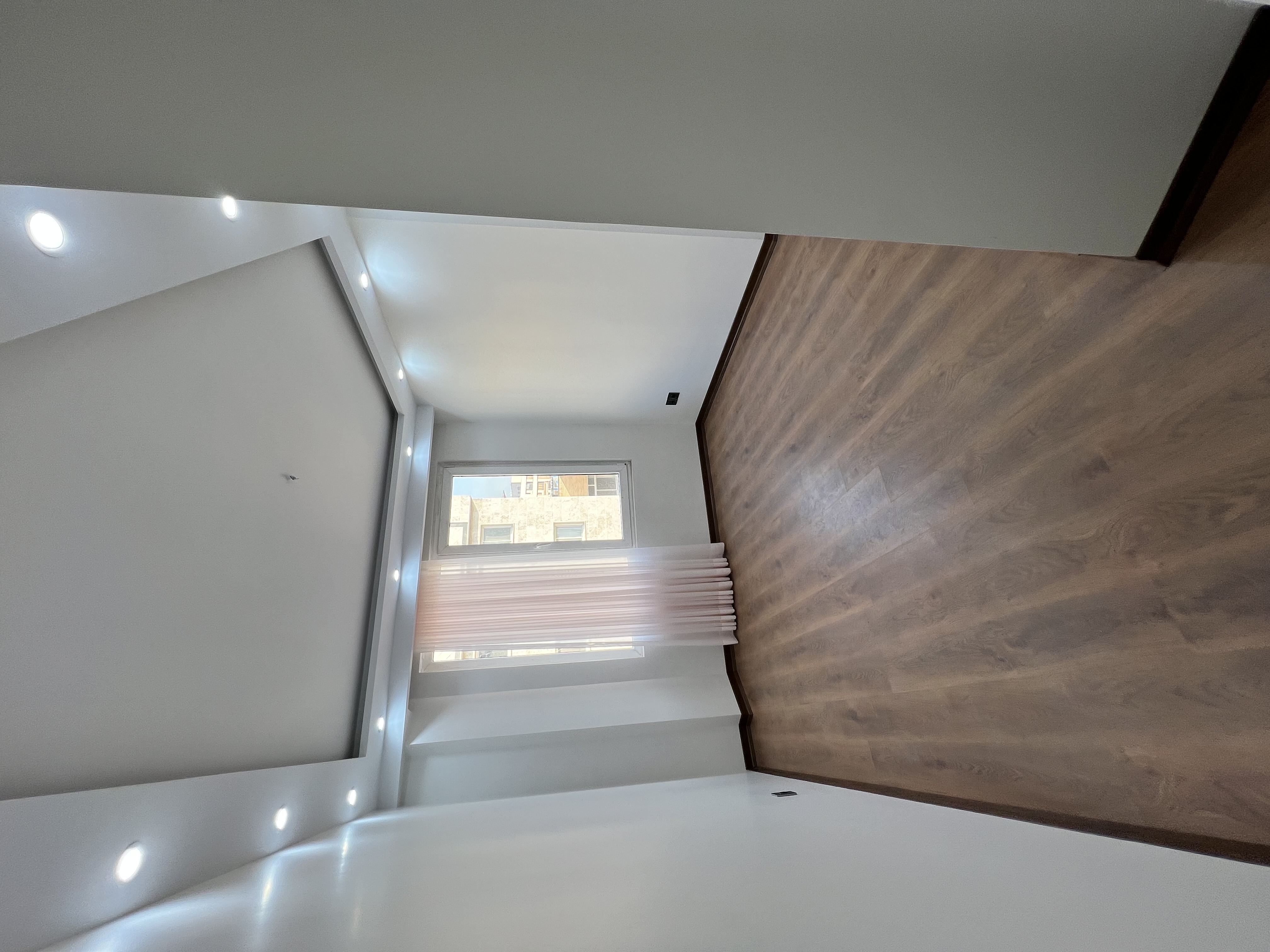 فروش اپارتمان 144 متر آپارتمان غرق نور تاپ لوکیشن