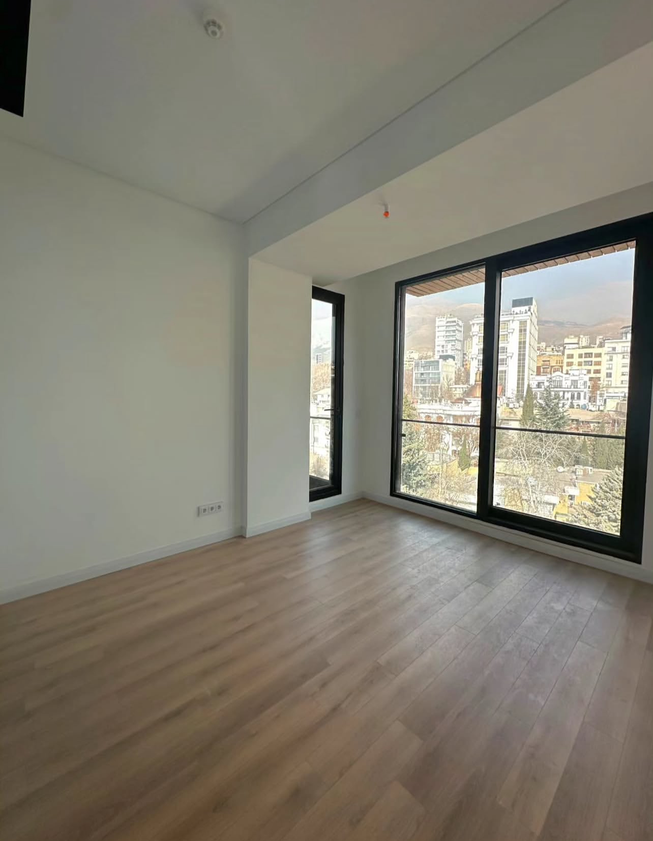 اجاره آپارتمان 160 متر اجودانیه