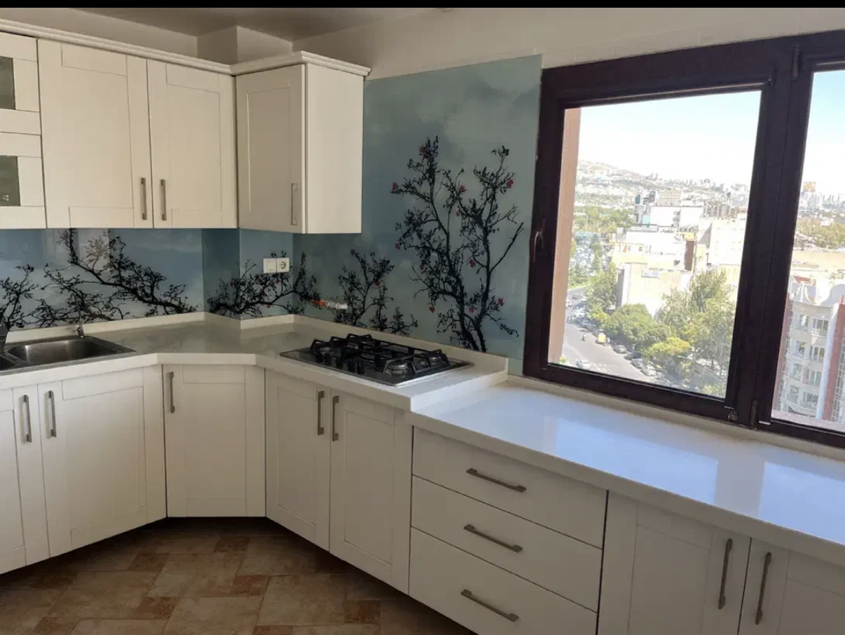 فروش آپارتمان 170 متر آجودانیه برج باغ