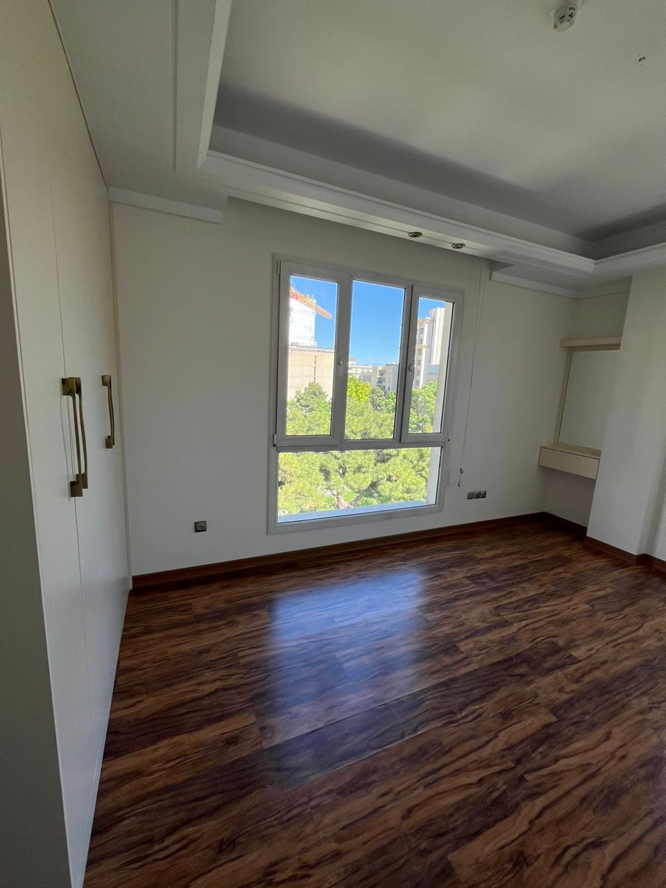 فروش آپارتمان 171 متر نیاوران