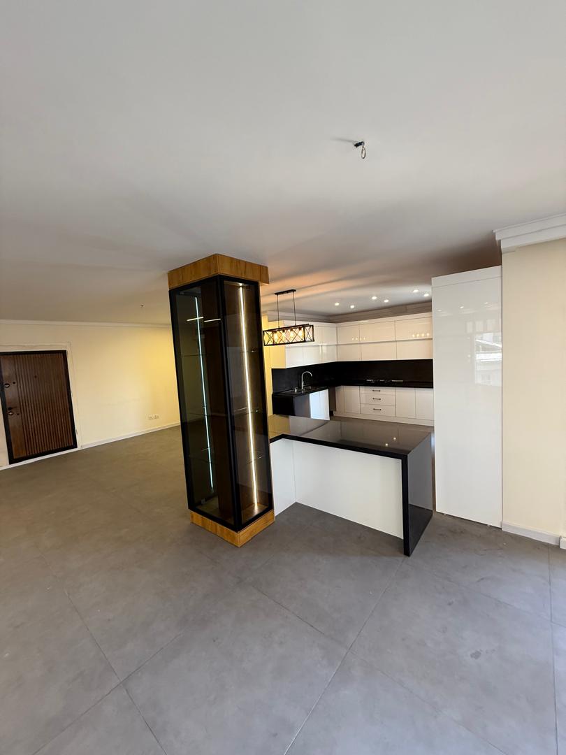 فروش آپارتمان 105مهماندوست