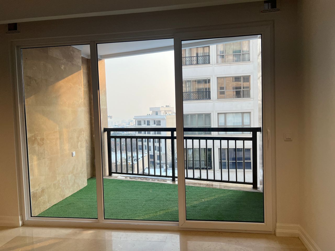 آپارتمان ۲۲۰ متری صاحبقرانیه