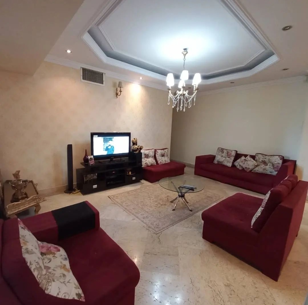 فروش آپارتمان ۱۴۳متر دیباجی فول دوجهت نور کم واحد