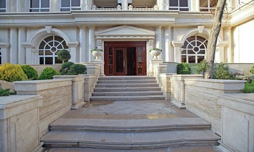 تفاوت خرید آپارتمان نوساز و قدیمی در منطقه 1 تهران