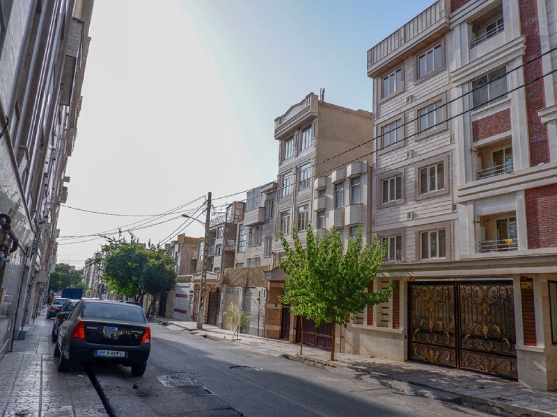 خرید خانه‌های نیمه‌ساز در شرق تهران: ریسک یا فرصت؟